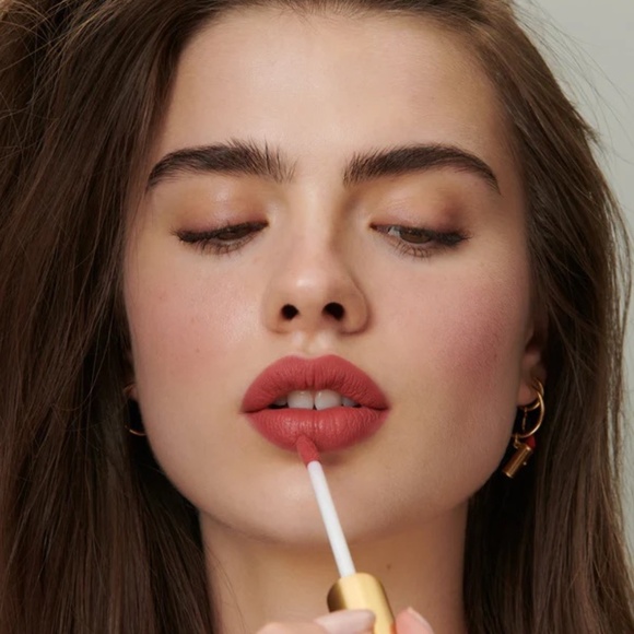 Rain VELVETEEN LIQUID LIP COLOUR - Picture 2 of 5